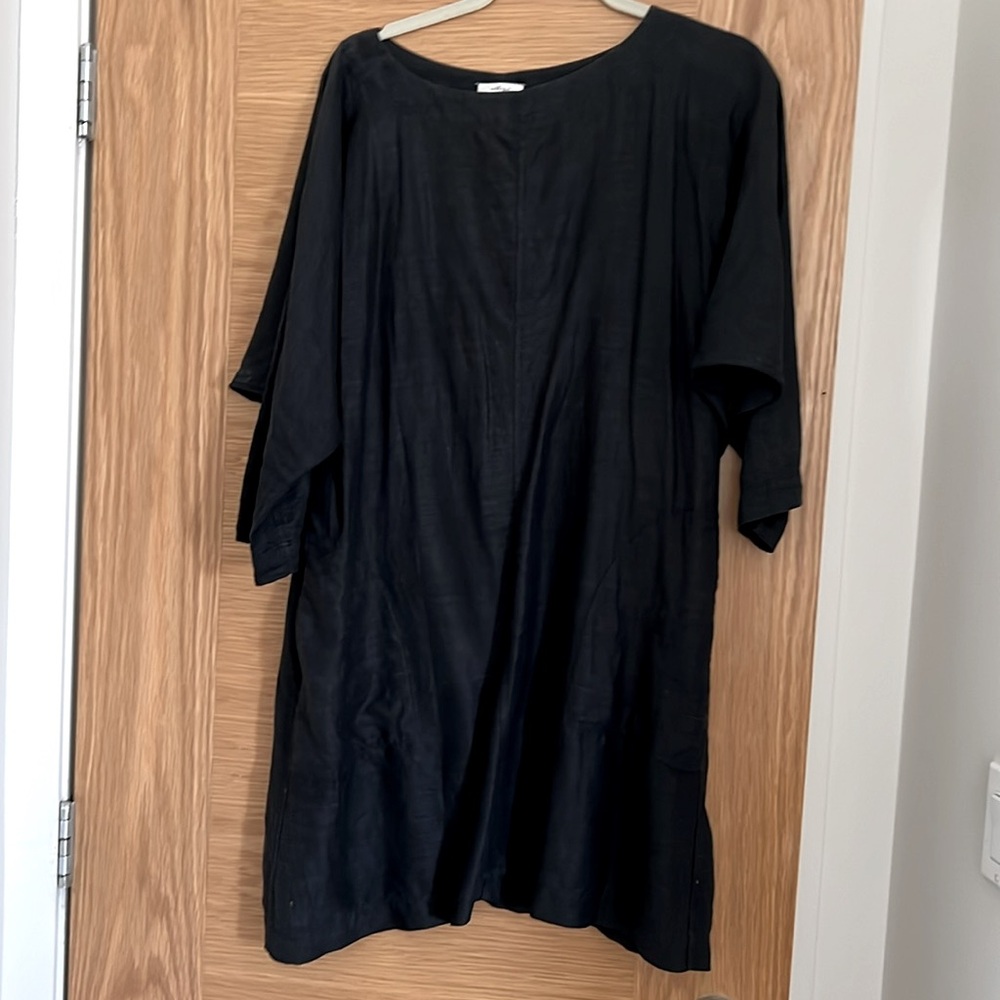 Aritzia Wilfred Delphine Dress